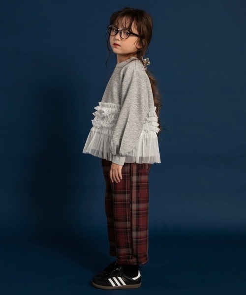 BRANSHES(ブランシェス)の「【WEB限定】裾チュールトレーナー(スウェット・キッズ・ブラック/杢グレー・110/150/140/100/130/120)」の7枚目の写真