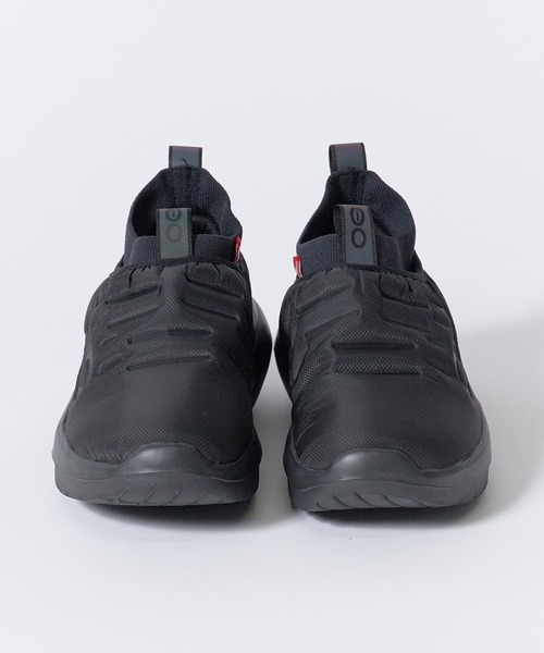 OOFOS(ウーフォス)の「OOFOS/ウーフォス Men's OOmy Thermo Zen ウーマイ サーモ ゼン リカバリーシューズ 軽量 スリッポン スニーカー メンズ 2026年 秋 秋服 冬 冬服(スリッポン・メンズ・ブラック・26cm/27cm/28cm)」の1枚目の写真