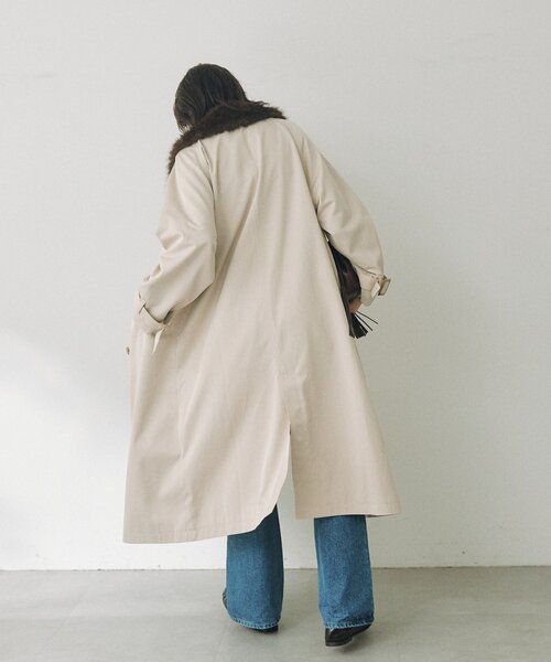 RIVE DROITE(リヴドロワ)の「【A・MONN】ファー付きオープンカラーコート(秋服/冬服/オフィスカジュアル)(その他アウター・レディース・ブラウン/ベージュ・FREE)」の6枚目の写真