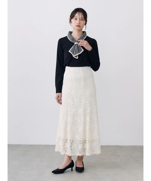 TONAL(トーナル)の「モールレースナロースカート(スカート・レディース・ブラウン/ライトブルー/アイボリー・MEDIUM/SMALL)」の11枚目の写真