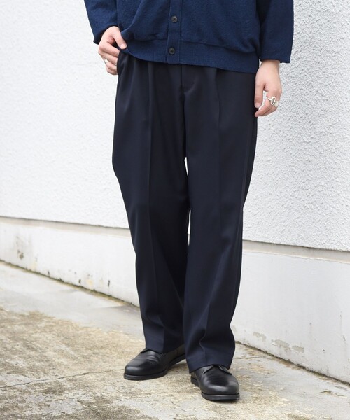 SHIPS any(シップス エニィ)の「〈撥水/手洗い可能〉CALNAVA(R) 2タック セミワイド テーパード イージーパンツ◆(スラックス・メンズ・ブラウン/チャコールグレー/ネイビー・MEDIUM/LARGE/SMALL/X-LARGE)」の17枚目の写真