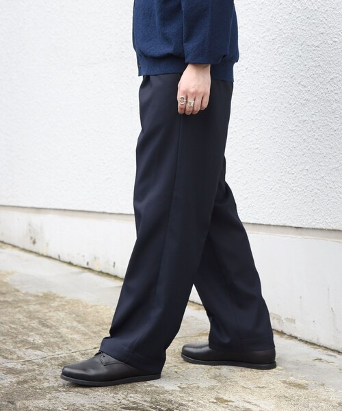 SHIPS any(シップス エニィ)の「〈撥水/手洗い可能〉CALNAVA(R) 2タック セミワイド テーパード イージーパンツ◆(スラックス・メンズ・ブラウン/チャコールグレー/ネイビー・MEDIUM/LARGE/SMALL/X-LARGE)」の18枚目の写真