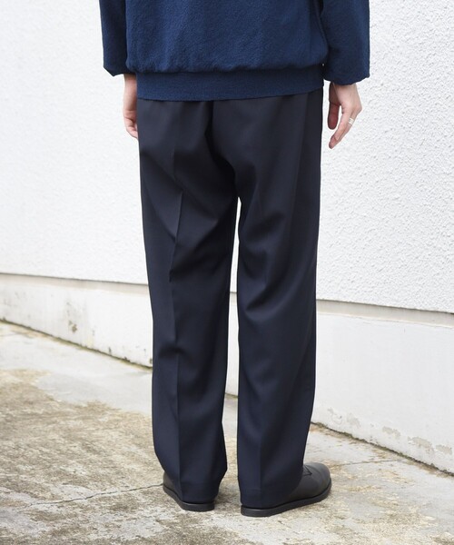 SHIPS any(シップス エニィ)の「〈撥水/手洗い可能〉CALNAVA(R) 2タック セミワイド テーパード イージーパンツ◆(スラックス・メンズ・ブラウン/チャコールグレー/ネイビー・MEDIUM/LARGE/SMALL/X-LARGE)」の19枚目の写真