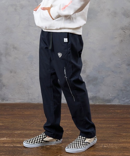 No Rain No Rainbow(ノーレインノーレインボー)の「mp15422- heartbeat print climb pants クライムパンツ(NR26W-17)(その他パンツ・メンズ・ネイビー/ブラック×ホワイト/ブラック×ピンク・L/S/M)」の1枚目の写真