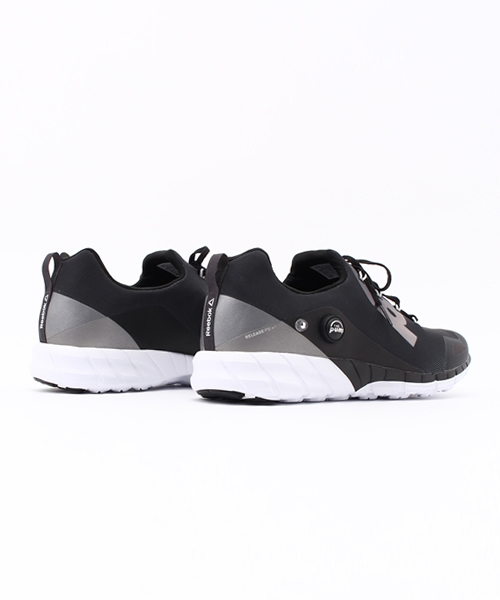Reebok（リーボック）の「Zポンプ フュージョン 2.0 Reebok (リーボック)（スニーカー・メンズ・ブラック/シルバー/ホワイト・27.0cm/28.5cm/29.0cm/25.0cm/28.0cm/26.0cm/29.5cm/27.5cm/26.5cm/25.5cm/30.0cm）」の6枚目の写真