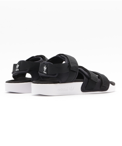 adidas（アディダス）の「オリジナルス アディレッタ [ADILETTE SANDAL W]（サンダル・レディース・ブラック/ブルー/レッド・28.5cm/24.5cm/25.5cm/26.5cm/23.5cm/27.5cm/22.5cm）」の6枚目の写真