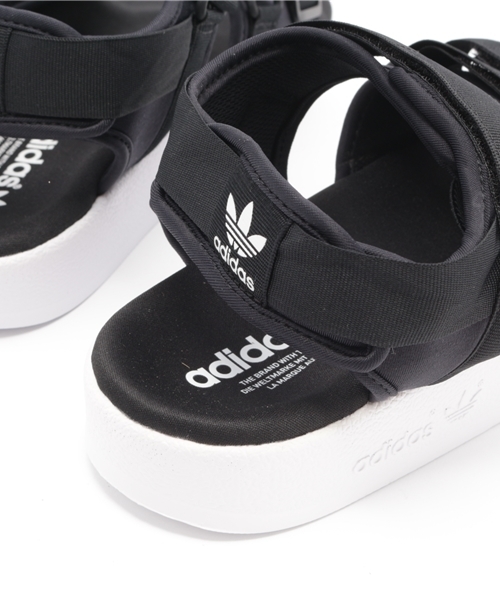 adidas（アディダス）の「オリジナルス アディレッタ [ADILETTE SANDAL W]（サンダル・レディース・ブラック/ブルー/レッド・28.5cm/24.5cm/25.5cm/26.5cm/23.5cm/27.5cm/22.5cm）」の8枚目の写真