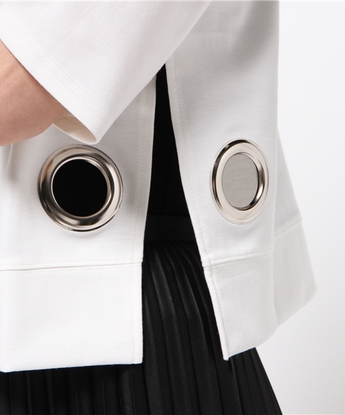 DAMMY（ダミー）の「DAMMY/サイドスリットハイネック5分袖トップス（スウェット・レディース・ブラック/ホワイト・FREE）」の8枚目の写真