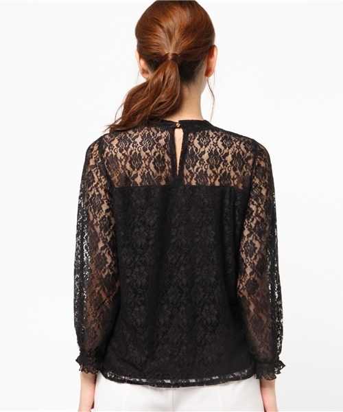 E hyphen world gallery（イーハイフンワールドギャラリー）の「スタンドカラーレースブラウス（シャツ/ブラウス・レディース・ブラック/オフホワイト・FREE）」の5枚目の写真