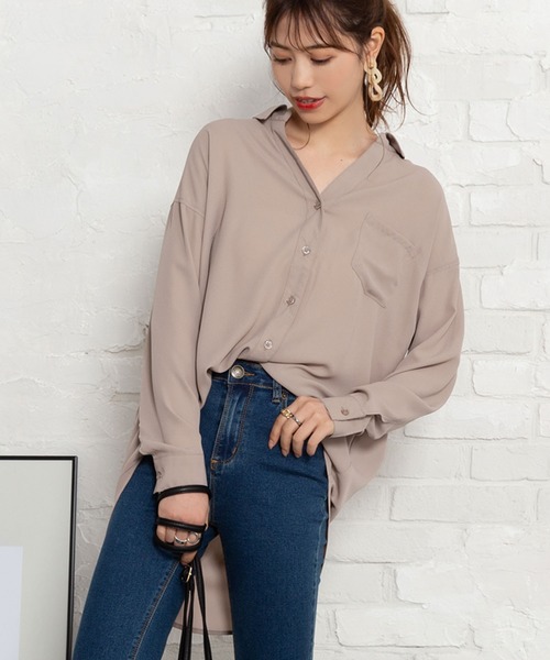 Newlyme(ニューリーミー)の「前後差ジョーゼットスキッパーシャツ(シャツ/ブラウス)」|ベージュ