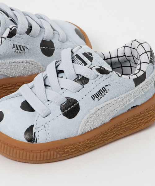 PUMA × tinycottons （プーマ x タイニーコットン）の「PUMA X TC BASKET NUBUCK INF (KIDS)（スニーカー・キッズ・グレー/アイボリー・13cm/14cm/15.0cm/16.0cm/12cm）」の5枚目の写真
