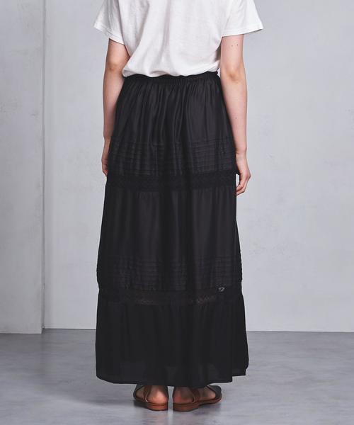 UNITED ARROWS（ユナイテッドアローズ）の「SFL ピンタック レースマキシスカート ◆（スカート・レディース・ホワイト/ブラック・FREE）」の3枚目の写真