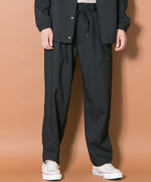 URBAN RESEARCH（アーバンリサーチ）の「URBAN RESEARCH iD　WOOLLY EASY TROUSER（その他パンツ・メンズ・チャコールグレー/ブラック/カーキ・MEDIUM/LARGE）」の2枚目の写真