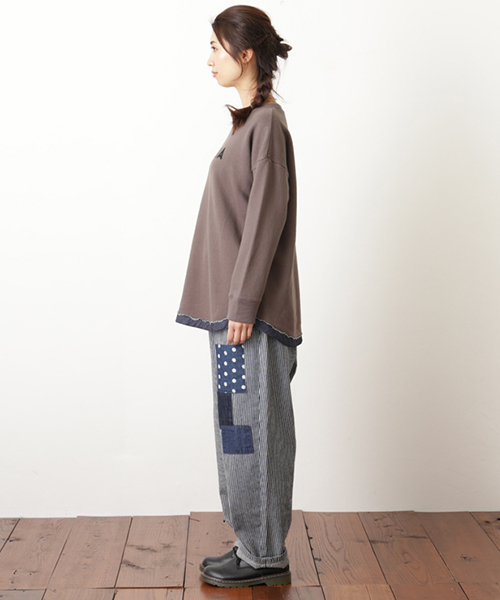 CUBE SUGAR（キューブシュガー）の「やわらか裏毛クルー（スウェット・レディース・ホワイト/カーキ/ブルー/チャコール・M）」の22枚目の写真