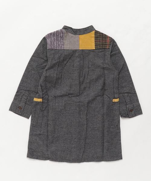RAGMART(ラグマート)の「ダンガリーバンドカラーワンピース(ワンピース・キッズ・サックスブルー/グレー・130cm/120cm/100cm/110cm)」の3枚目の写真
