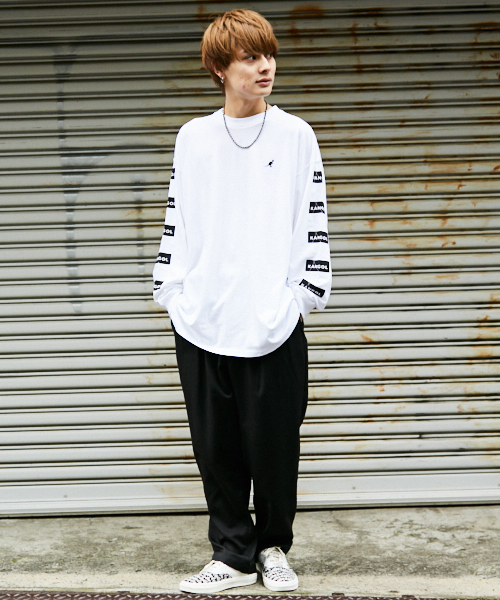 kutir(クティール)の「KANGOL ビックロングスリーブTシャツ(Tシャツ/カットソー・メンズ・ホワイト/ブラック・MEDIUM/LARGE)」の3枚目の写真