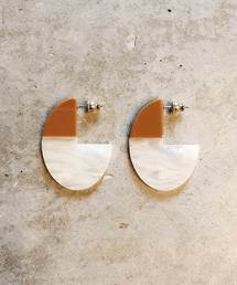 Banner Barrett（バナーバレット）の「【Lapuis】Bicolor Plate Pierce / バイカラープレートピアス（ピアス（両耳用））」