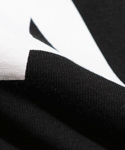 VANS(バンズ)の「VANS/ヴァンズ Classic Logo S/S T-shirts KIDS キッズロゴTシャツ カットソー(Tシャツ/カットソー・キッズ・ホワイト×ブラック/ホワイト×レッド/ブラック×ホワイト/ブラック×ブルー/ブラック系その他・110/130/150/140)」の19枚目の写真