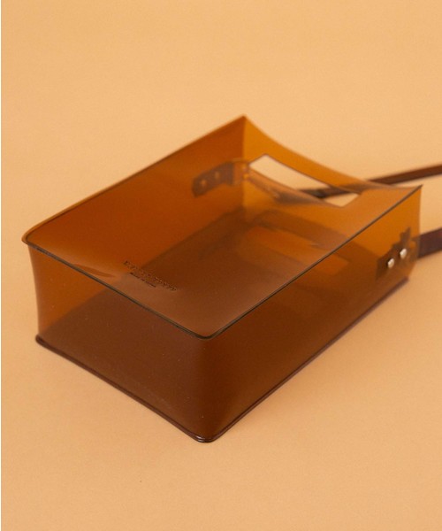 UNITED TOKYO（ユナイテッドトウキョウ）の「PVCサコッシュ（ショルダーバッグ・レディース・ホワイト/ブラック/ブラウン/イエロー/オレンジ/ブルー・FREE）」の14枚目の写真