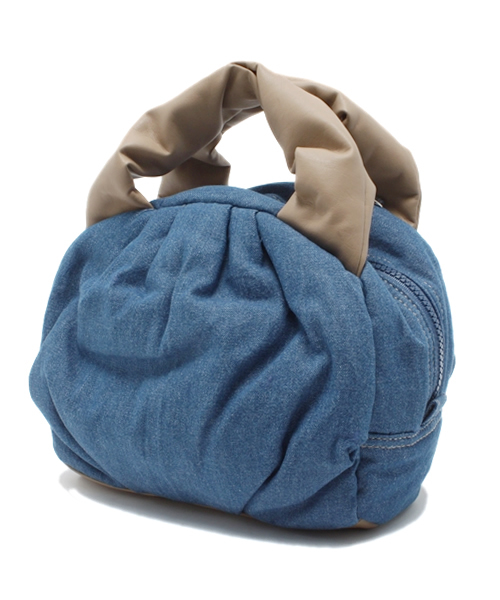 PLST（プラステ）の「2WAYデニムボストン型バッグ（ハンドバッグ・レディース・ブルー・FREE）」の2枚目の写真