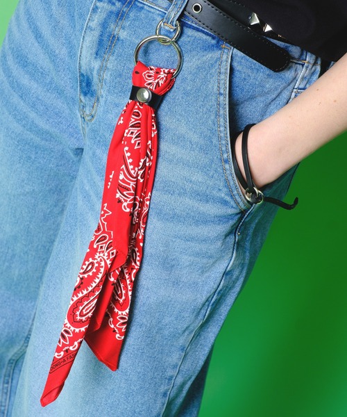 an meets zakka（アンミツザッカ）の「an meets zakka バンダナキーリングアクセサリー（キーホルダー・レディース・ブラック/レッド/イエロー/ホワイト/ベージュ/ブルー・ONE SIZE）」の13枚目の写真