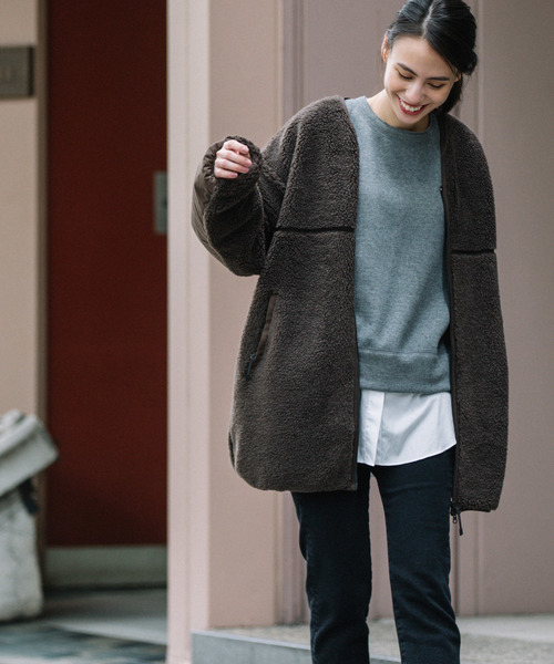 Munich(ミューニック)の「イタリートスカーナボア ノーカラージップブルゾン(ブルゾン・レディース・アイボリー/ダークブラウン/ベージュ・XS/S)」の2枚目の写真