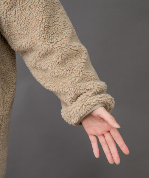 Munich(ミューニック)の「イタリートスカーナボア ノーカラージップブルゾン(ブルゾン・レディース・アイボリー/ダークブラウン/ベージュ・XS/S)」の15枚目の写真