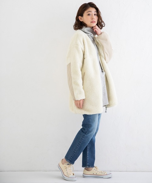 Munich(ミューニック)の「イタリートスカーナボア ノーカラージップブルゾン(ブルゾン・レディース・アイボリー/ダークブラウン/ベージュ・XS/S)」の6枚目の写真