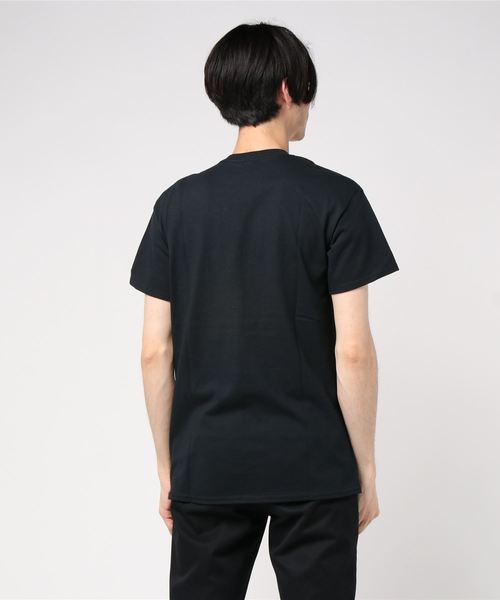 IN THE HOUSE（インザハウス）の「UNISEX 蛍光LOGO TEE2 ロゴ Tシャツ 0016 男女兼用（Tシャツ/カットソー・メンズ・パープル/ピンク/ブルー・SMALL/MEDIUM）」の4枚目の写真