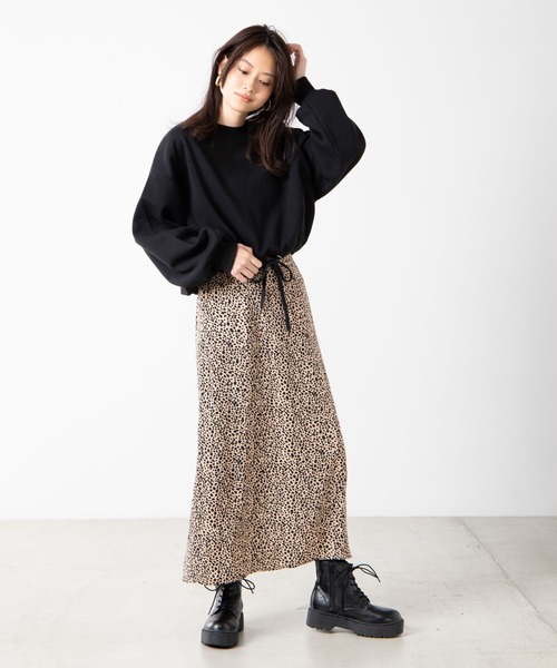 WEGO（ウィゴー）の「WEGO/ドロストショートスウェット（スウェット・レディース・ベージュ/ブラック/パープル/ピンク/アイボリー・FREE）」の9枚目の写真