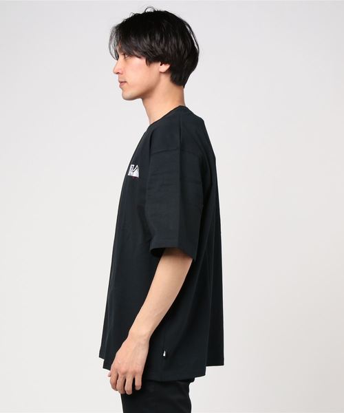 FIRST DOWN(ファーストダウン)の「ファーストダウン FIRST DOWN 天竺ワンポイントTシャツ(Tシャツ/カットソー・メンズ・ブラック/ホワイト・L/M/XL)」の3枚目の写真