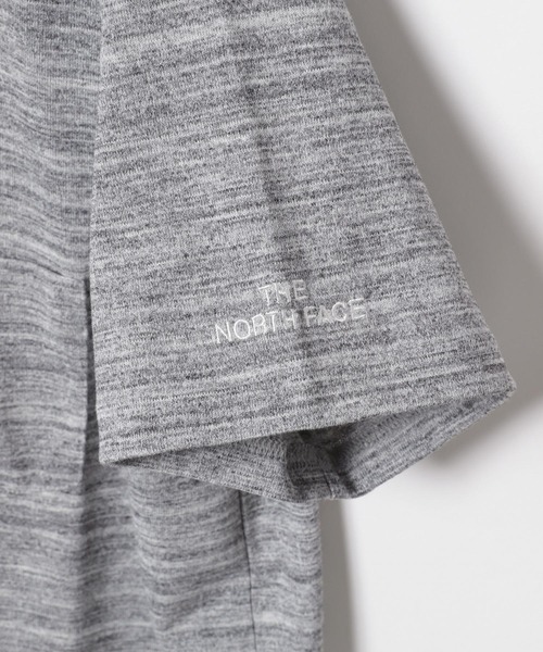 THE NORTH FACE（ザノースフェイス）の「【THE NORTH FACE(ザノースフェイス)】POCKET TEE（Tシャツ/カットソー・レディース・ホワイト/ブラック/グレー・MEDIUM）」の10枚目の写真