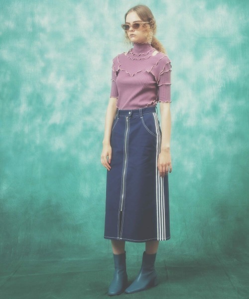 Candy Stripper（キャンディストリッパー）の「JOINED RIB H/S トップス（Tシャツ/カットソー・レディース・アイボリー/ブラック/ピンク・2）」の12枚目の写真