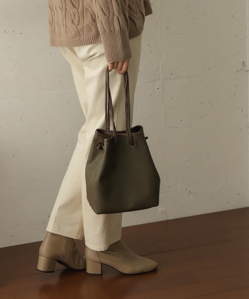 URBAN RESEARCH DOORS（アーバンリサーチドアーズ）の「マルチショルダーバッグ（ショルダーバッグ・レディース・カーキ・ONE）」の4枚目の写真