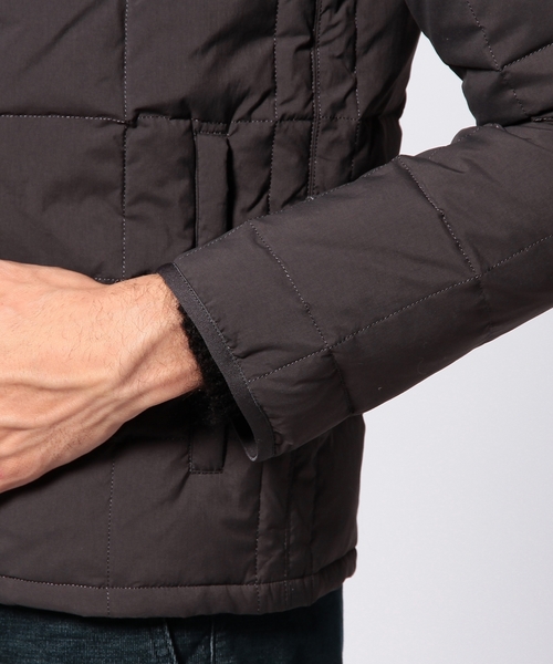 UNITED ARROWS（ユナイテッドアローズ）の「UAS ナイロンダウンブルゾン ◆（ダウンジャケット/コート・メンズ・ダークグレー/ネイビー・X-LARGE/LARGE/MEDIUM/X-SMALL/SMALL）」の7枚目の写真