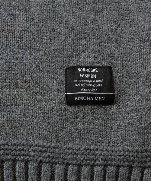 aimoha（アイモハ）の「モックネックエルボーパッチ ニットセーター (AW)（ニット/セーター・メンズ・グレー/レッド/ブルー/キャメル/オフホワイト/スミクロ/ブラック×グリーン・MEDIUM/LARGE/X-LARGE/XX-LARGE/XXXX-LARGE/XXXXX-LARGE/XXX-LARGE）」の18枚目の写真