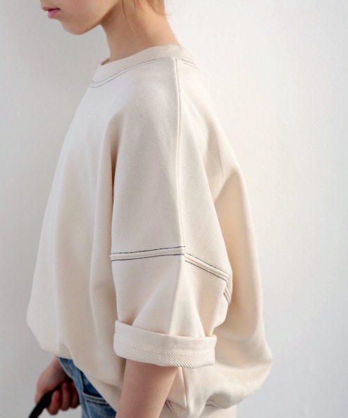 classicalelf(クラシカルエルフ)の「キッズ ステッチで1+。ゆったり5分袖スウェット(Tシャツ/カットソー・キッズ・ブラック/ブルー/アイボリー/モカ・130/140/150/160)」の12枚目の写真