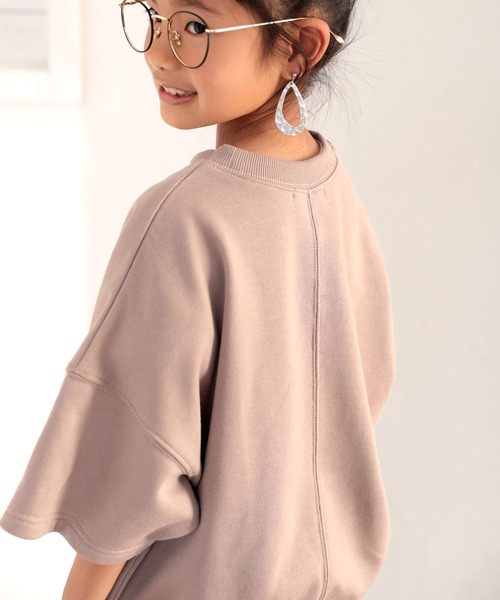 classicalelf(クラシカルエルフ)の「キッズ ステッチで1+。ゆったり5分袖スウェット(Tシャツ/カットソー・キッズ・ブラック/ブルー/アイボリー/モカ・130/140/150/160)」の15枚目の写真