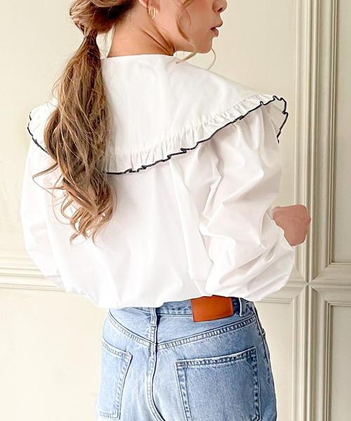 JUNOAH（ジュノア）の「配色ラインビッグフリルカラーシャツ（シャツ/ブラウス・レディース・ホワイト/ライトグレー・FREE）」の13枚目の写真