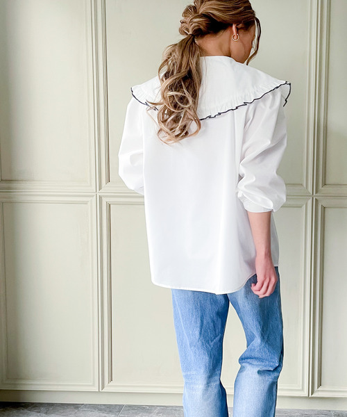 JUNOAH（ジュノア）の「配色ラインビッグフリルカラーシャツ（シャツ/ブラウス・レディース・ホワイト/ライトグレー・FREE）」の7枚目の写真