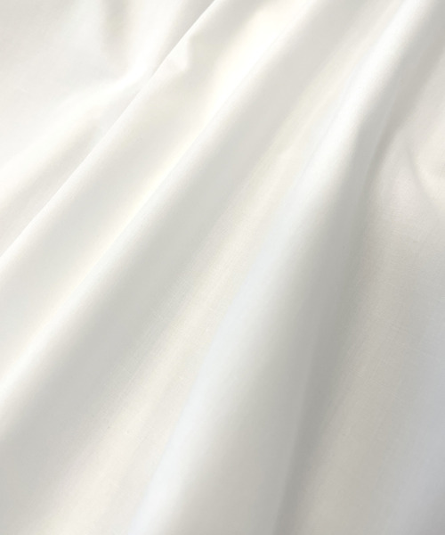 JUNOAH（ジュノア）の「配色ラインビッグフリルカラーシャツ（シャツ/ブラウス・レディース・ホワイト/ライトグレー・FREE）」の5枚目の写真