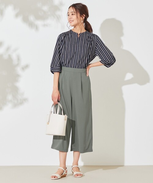 ANY SIS(エニィスィス)の「【UVケア】エアリードレープスムース ワイドパンツ(その他パンツ・レディース・ホワイト系1/ネイビー系/ネイビー系1/パイングリーン系・1/2/3)」の6枚目の写真