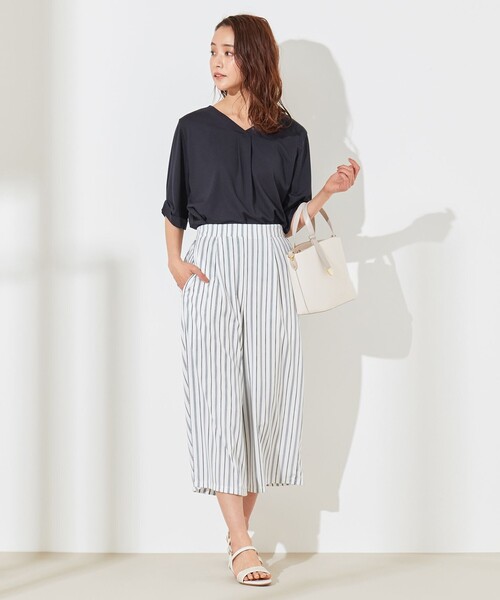 ANY SIS(エニィスィス)の「【UVケア】エアリードレープスムース ワイドパンツ(その他パンツ・レディース・ホワイト系1/ネイビー系/ネイビー系1/パイングリーン系・1/2/3)」の14枚目の写真