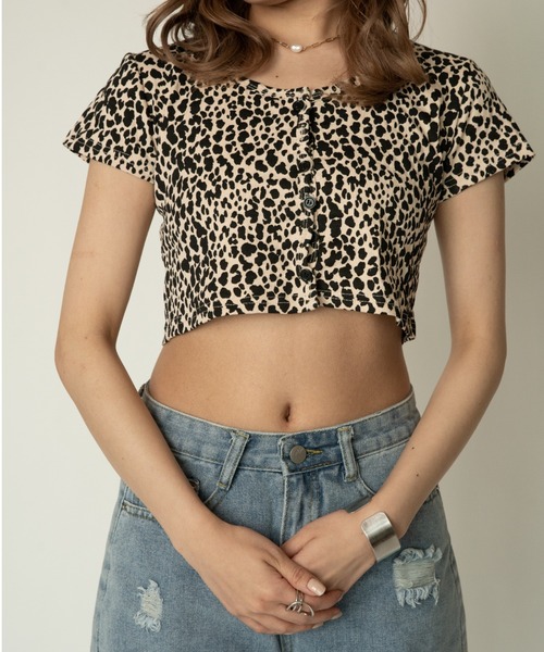 yuue' ( wear )(ユーイ)の「フロントボタンクロップドミニトップス(Tシャツ/カットソー・レディース・アイボリー・FREE)」の3枚目の写真