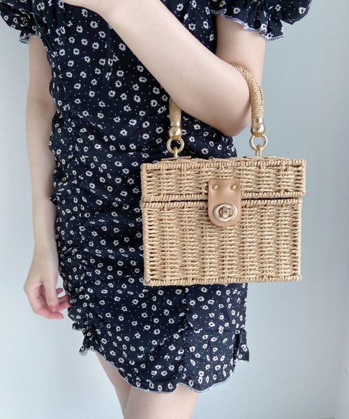 Loueme（ルエム）の「2WAYスクエアかごバッグ（かごバッグ・レディース・ベージュ/ナチュラル・FREE）」の11枚目の写真