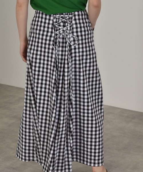 w closet（ダブルクローゼット）の「ギンガム後レースアップスカート（スカート・レディース・ブラック/レンガ・FREE）」の14枚目の写真