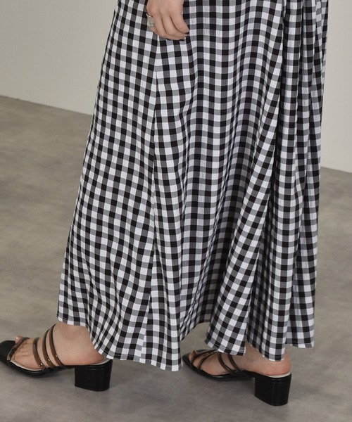 w closet（ダブルクローゼット）の「ギンガム後レースアップスカート（スカート・レディース・ブラック/レンガ・FREE）」の18枚目の写真