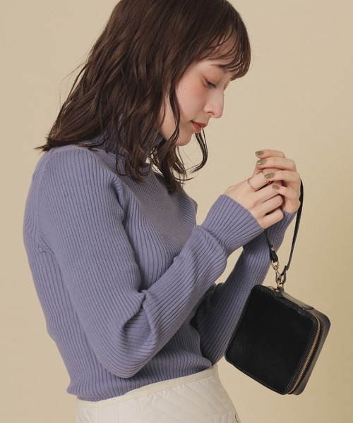 Ray BEAMS(レイビームス)の「Ray BEAMS / レザー ポーチ(ポーチ・レディース・ホワイト/ブラック/グリーン・ONE SIZE)」の3枚目の写真