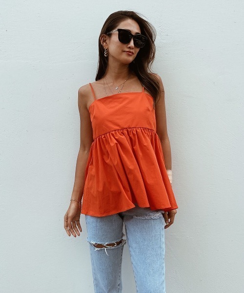 esutoreja（エストレジャ）の「ペプラムバックオープントップス（キャミソール・レディース・ホワイト/ブラック/オレンジ・FREE）」の3枚目の写真