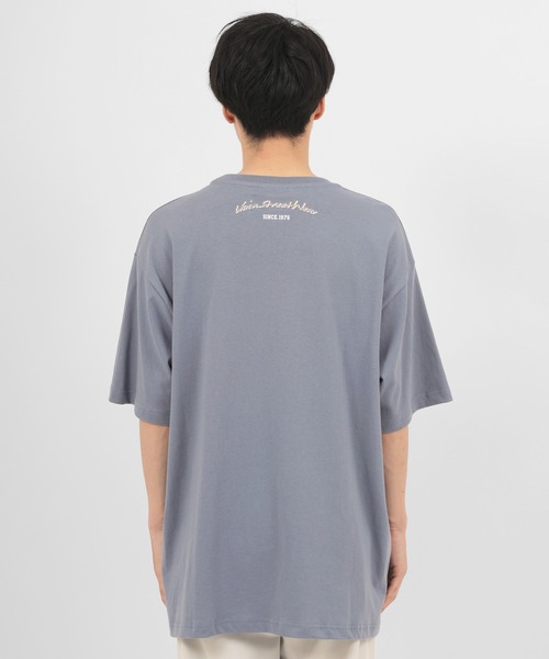 VISION STREET WEAR（ヴィジョンストリートウェア）の「【VISION STREET  WEAR/ヴィジョンストリートウェア】カレッジロゴ サテンワッペン半袖Tシャツ（Tシャツ/カットソー・メンズ・ホワイト/ブラック/グリーン/ブルーグレー・M/L/XL）」の6枚目の写真